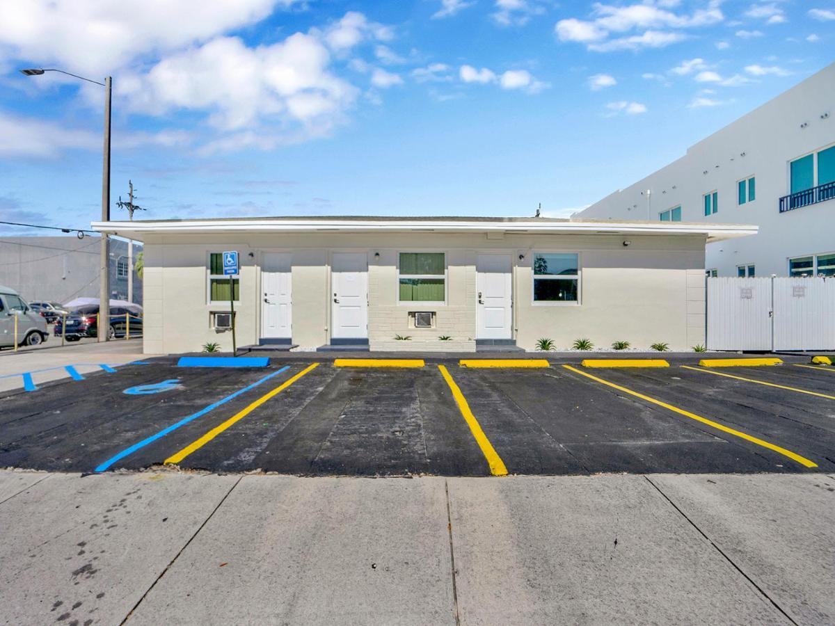 Rainbow Motel Miami Exterior photo